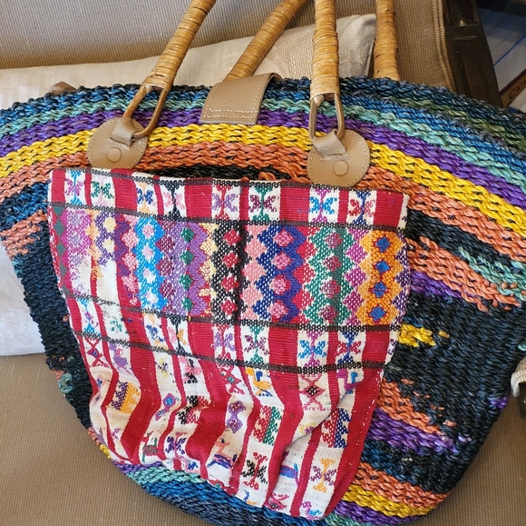 Design Etnika For East Java Xlarge Bright Colored Woven Straw Tote - Picture 6 of 10